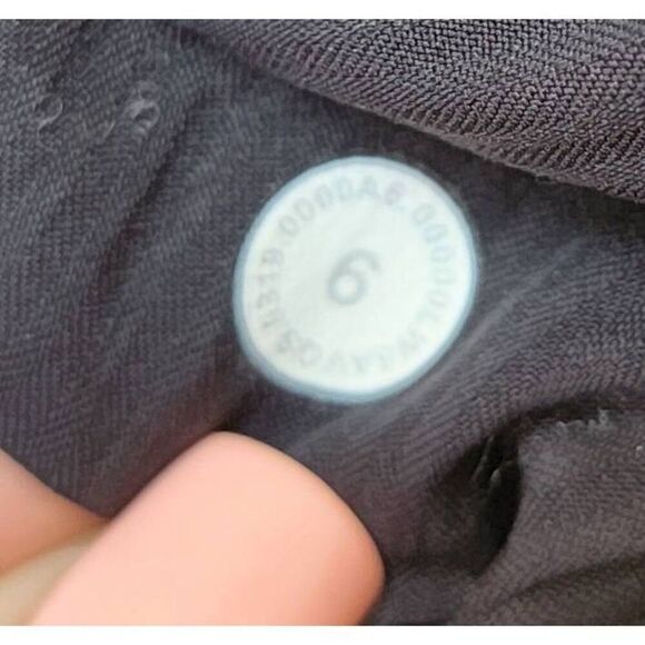 Lululemon Dance Studio Cropped Pants 6 - Picture 8 of 8